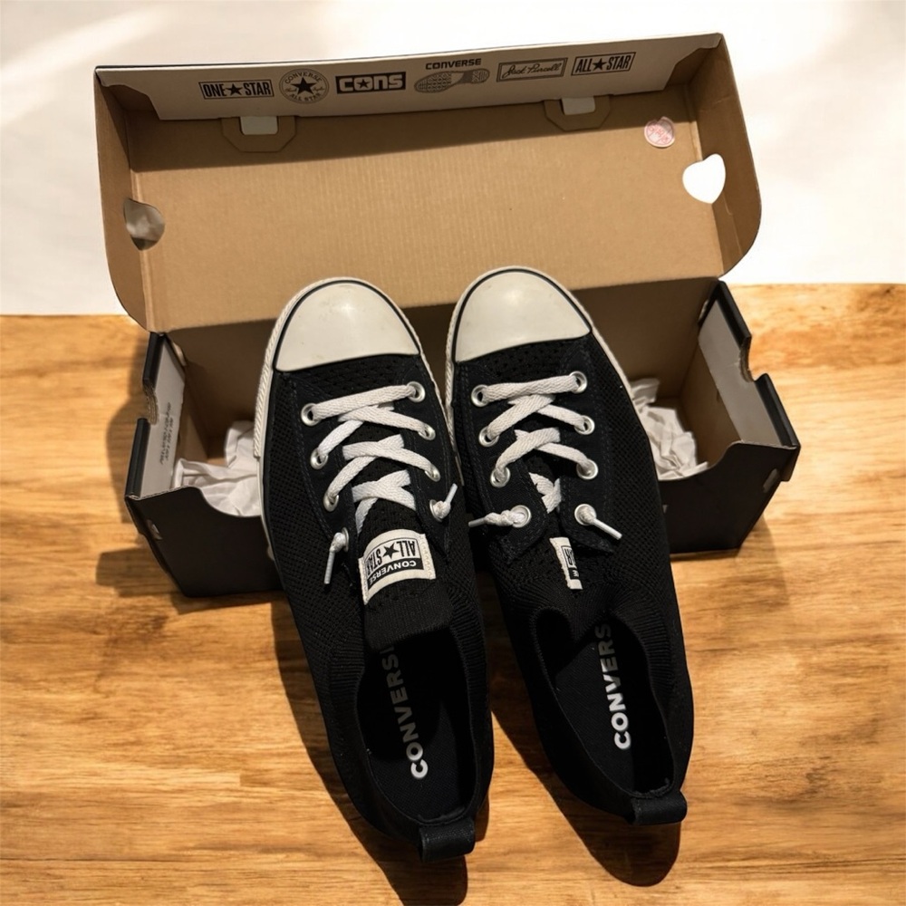 Black Converse NIB